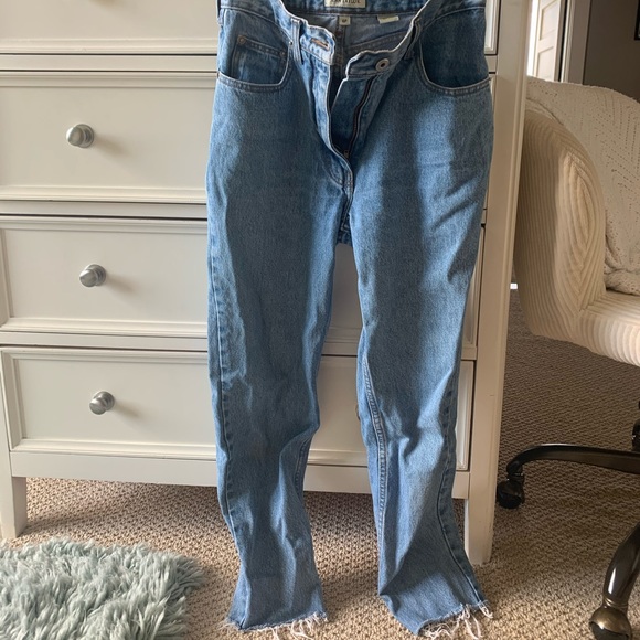 Mom jeans! - Picture 3 of 6